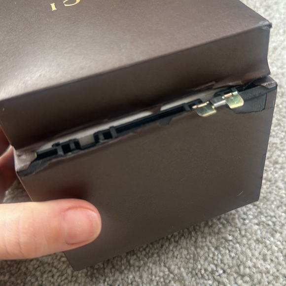 Gucci box Authentic 🎉🎁🎁🎉🎉🎊🎉🎁 - Picture 5 of 11